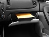  Glove box open photo